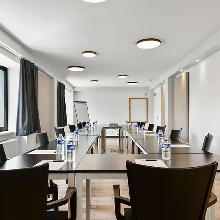 Logis Hotels Gnac E Pause Hotel 3*