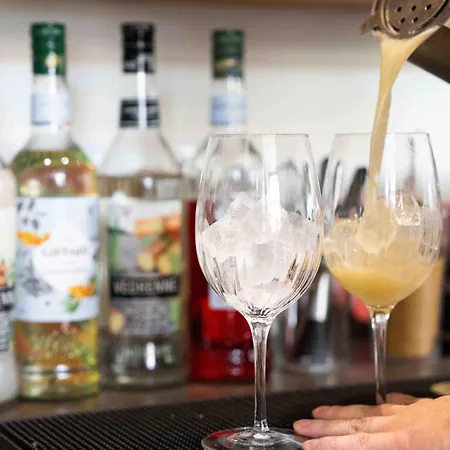 Logis Hotels Gnac E Pause