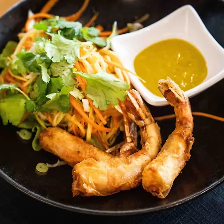 Hotel Logis Hotels Gnac E Pause