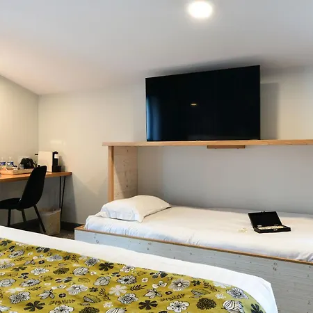 Logis Hotels Gnac E Pause Hotel