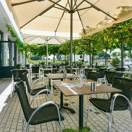 Hotel Logis Hotels Gnac E Pause