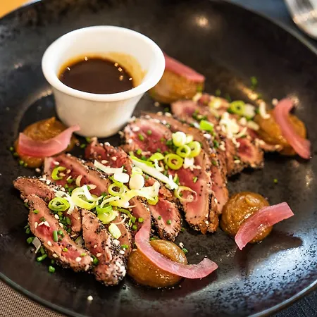 Logis Hotels Gnac E Pause