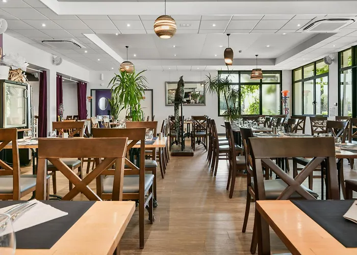 Logis Gnàc é Pause 3* Saint-Lon-Les-Mines