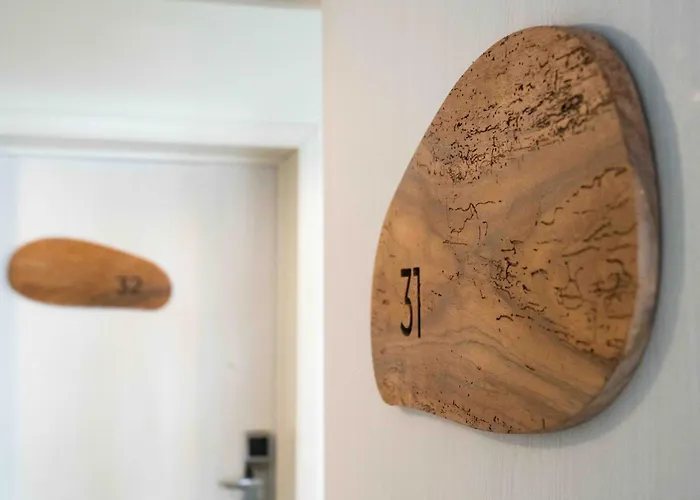 Hotel Logis Gnàc é Pause 3*