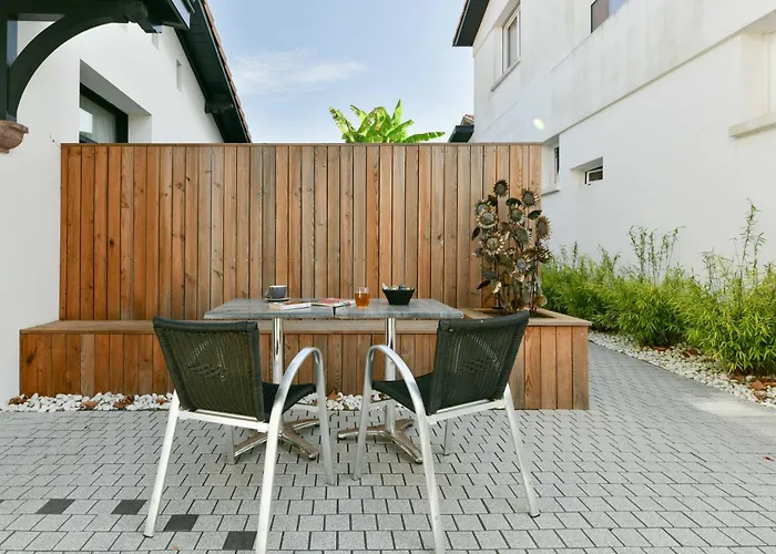 Logis Gnàc é Pause Hotel Saint-Lon-Les-Mines