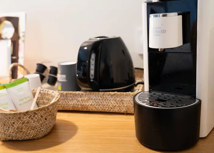 Logis Gnàc é Pause Hotel Saint-Lon-Les-Mines