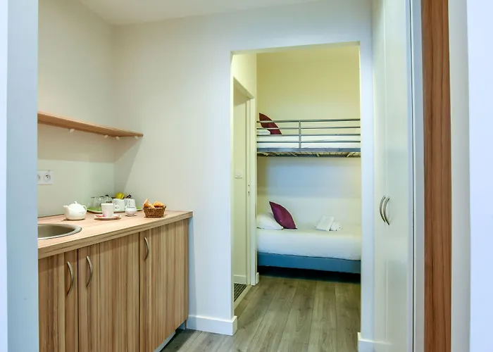 Hotel Logis Gnàc é Pause 3*