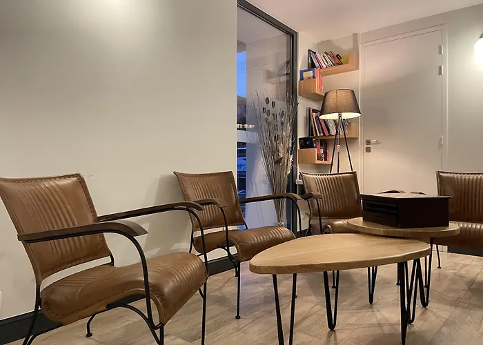 Hotel Logis Gnàc é Pause 3*