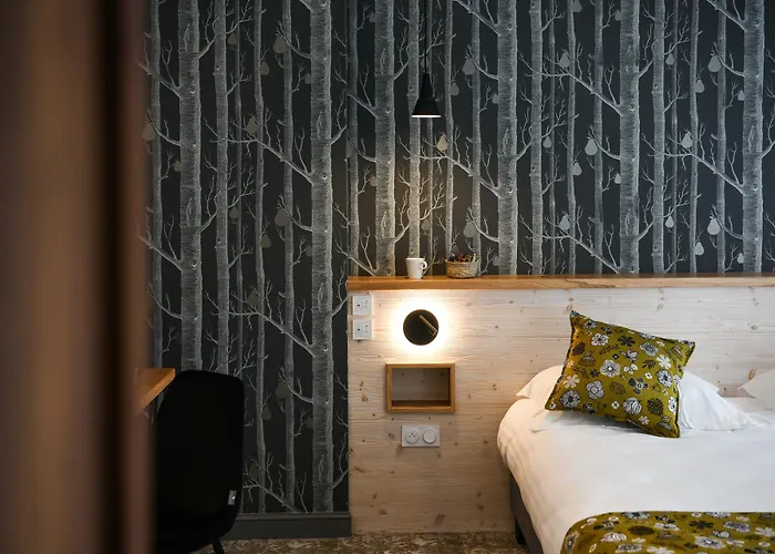 Hotel Logis Gnàc é Pause 3*